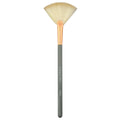 Brocha de Maquillaje Tipo Abanico Chique Pro Fan